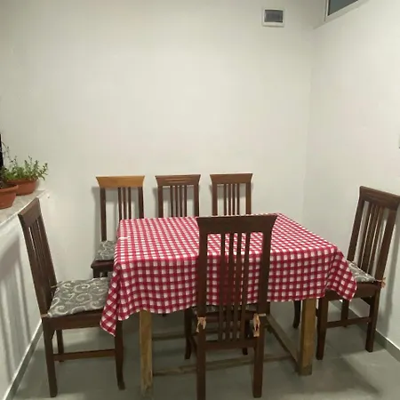 Bella Guest house *