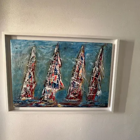 Bella * Durrës